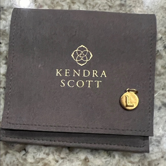 Kendra Scott Brown Pouch with Gold L Initial Charm - Picture 1 of 1
